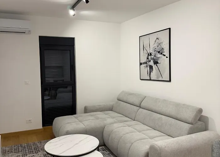 Montenegro White דירה